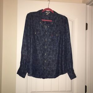Levi’s blue button down western style shirt - XL